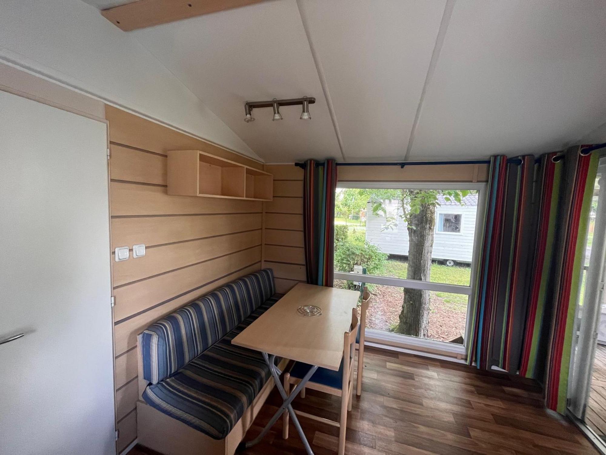 Les Pinots D'Alsace - 3 Bungalows Climatises Avec Tv - Proche Europa Park Boofzheim 외부 사진